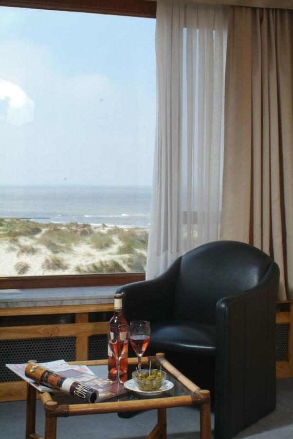 Sint-Laureins Hotel Westende Exterior foto